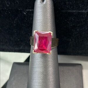 457068 14k yg Ruby Ring